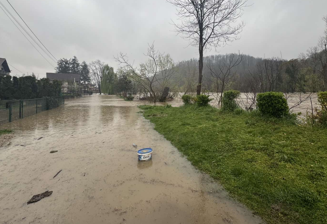 Gradisci Teška situacija u Gradišci, Srpcu, Kozarskoj Dubici | BN