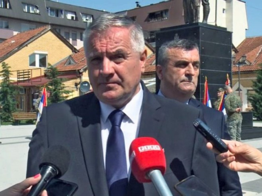 Višković ponovo optužuje i vrijeđa opoziciju u Srpskoj