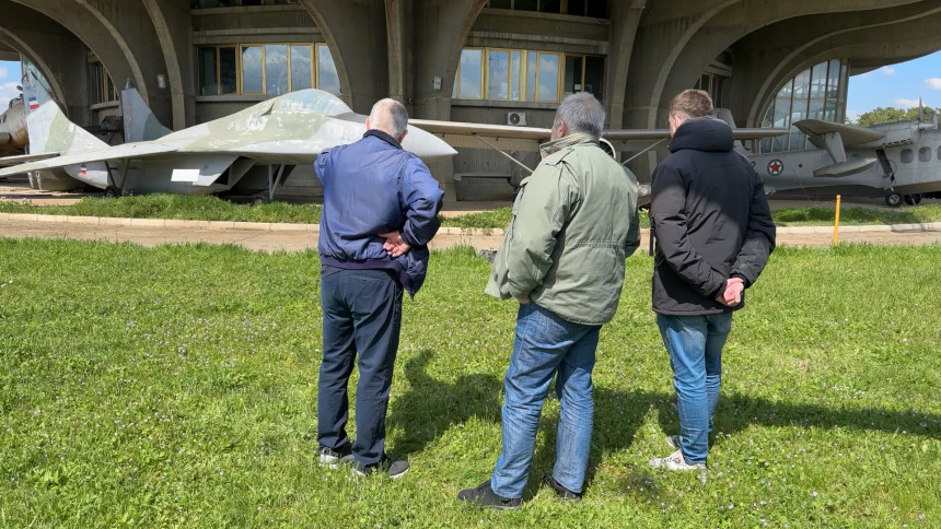 Kako je jedna maketa MIG-a 29 prevarila NATO bombardere