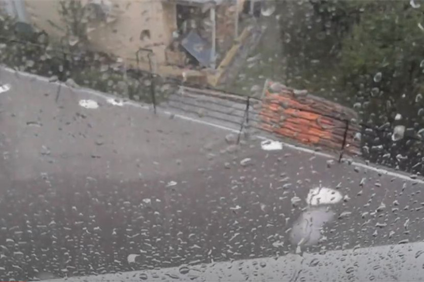 Суперћелијска олуја направила хаос у Црној Гори (видео)