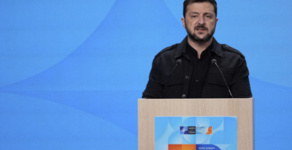 Tramp planira susret sa Zelenskim danas u Hagu