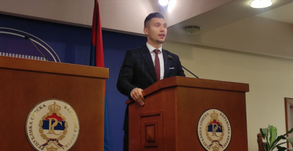 Vlada Srpske samo vodi računa o opstanku na vlasti