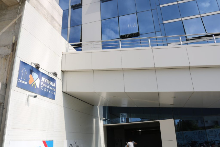 EVL daje Radišiću milione maraka za poslovni prostor