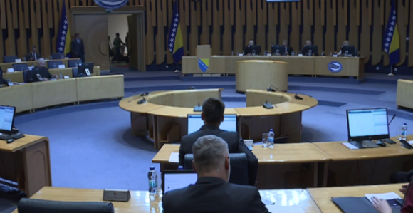 Danas zahtjev za novu hitnu sjednicu Doma naroda PS BiH