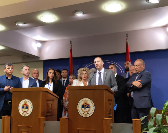 Otkazivanje posebne sjednice klasična zaštita kriminala!