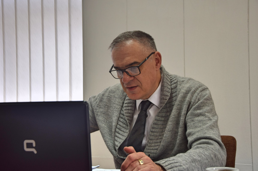 Додик измишља причу о мигрантима Велике Британије