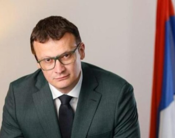 Braćo Srbi nadam se da neće biti kasno da se probudite