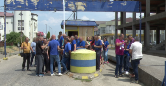 Ne damo da i naše preduzeće završi na groblju propalih firmi