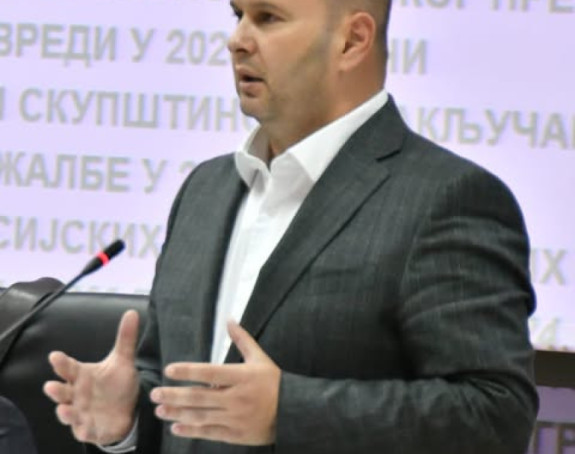 Ćosić izbjegava odgovor na pitanje kome je prodato zemljište Famosa u Istočnom Sarajevu