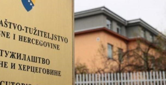 Zbog šverca duvana od 1,3 miliona KM optuženo 10 osoba