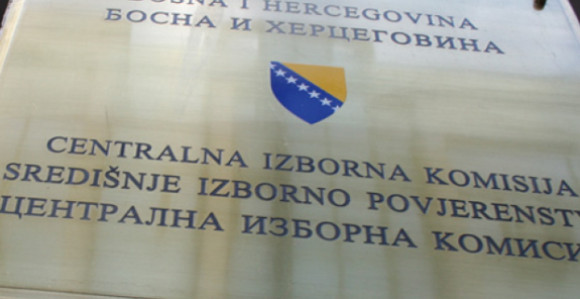 SNSD kažnjen i zbog zloupotrebe djece u političke svrhe