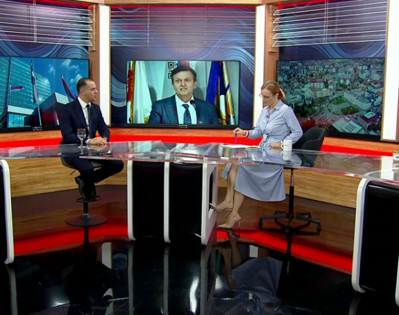 Izbor jasan: Branko Blanuša čovjek iz naroda, Dodikov Karan poslušnik režima