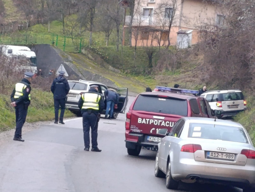 Sudar dva putnička vozila kod Višegrada, saobraćaj u prekidu