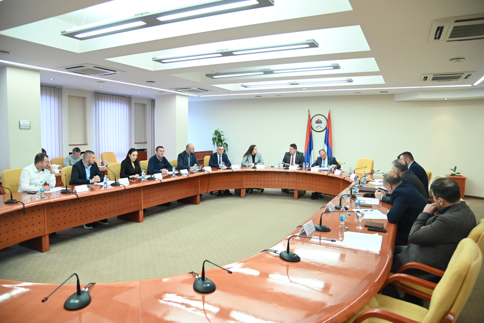 Zakazana posebna sjednica NSRS o stanju u mljekarstvu | BN