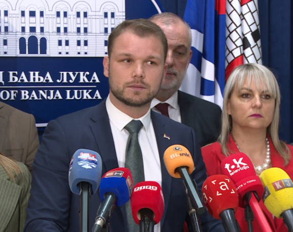 Apsurd, direktor najavljuje štrajk zaposlenih radnika