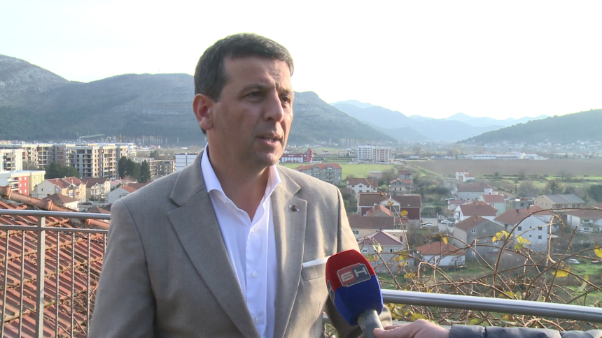 Čovića i Dodika ćemo pomesti gvozdenom metlom i kazniti za sve što su uradili narodu!