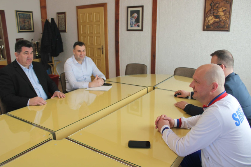 Načelnik Lopara upriličio prijem za istaknutog sportistu