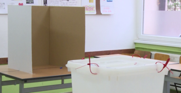 Zašto je BiH jedna od rijetkih zemalja u svijetu u kojoj političari kriju svoje rejtinge?