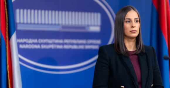 Мајкама четворо и више дјеца треба дати националну пензију