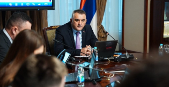 Минићева Влада само се задужује, узимају кредит на кредит