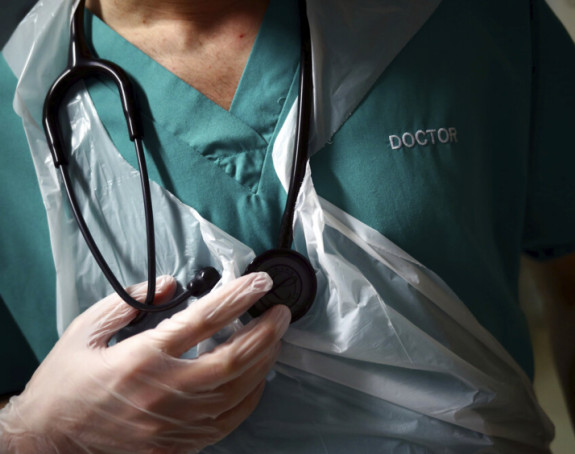 Koliko zarađuju ljekari u Srpskoj, a koliko u FBiH?