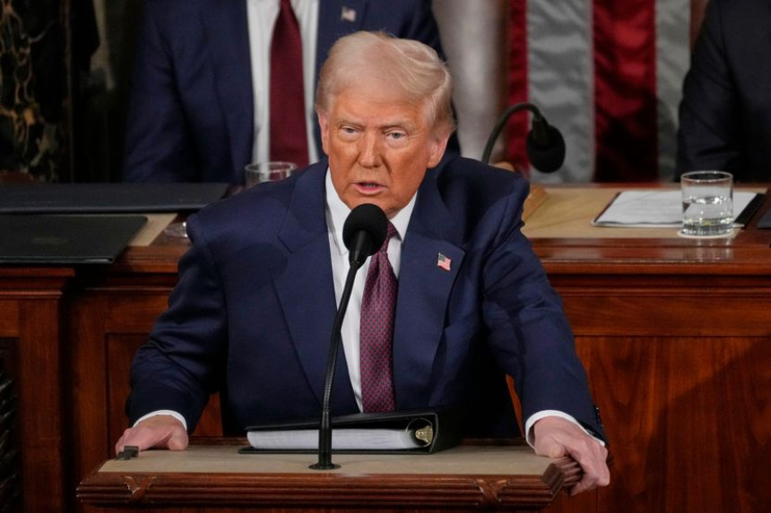 Трамп оборио рекорд за најдужи говор пред Конгресом