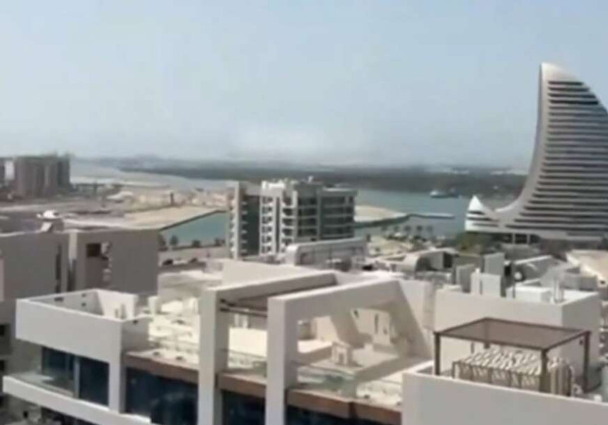 Туристички рај у гротлу рата, ракете преплавиле небо