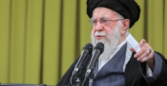 Ajatolah Ali Hamnei ubijen u napadu SAD i Izraela