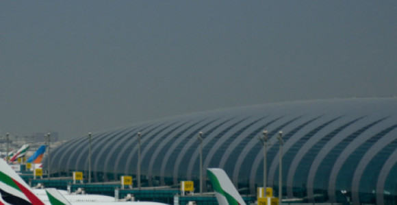 Odložen prvi planirani let iz Dubaija za Beograd od početka tenzija na Bliskom Istoku