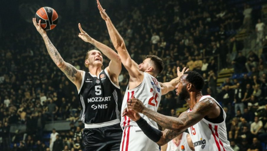 Zarobljeni igrači se vraćaju u Beograd preko Ljubljane