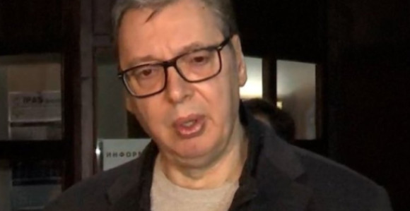 Vučić posjetio Dačića u bolnici