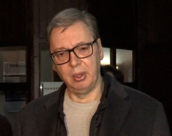 Vučić posjetio Dačića u bolnici
