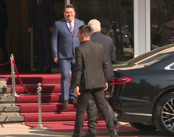 Andrija Mandić zbog američkih lobista stigao u Banjaluku?!