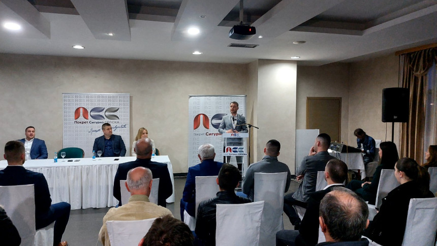 Подјела чланских карата Покрета сигурна Српска