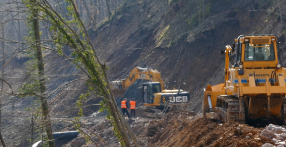 Почела санација моста на путу Устипрача - Рогатица
