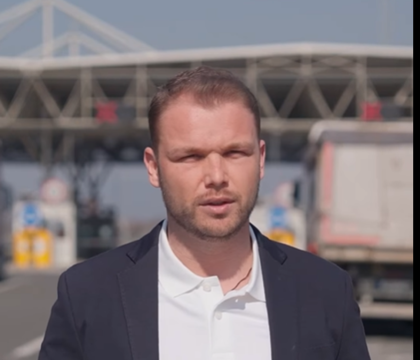 Станивуковић позива да се хитно отвори прелаз у Градишци