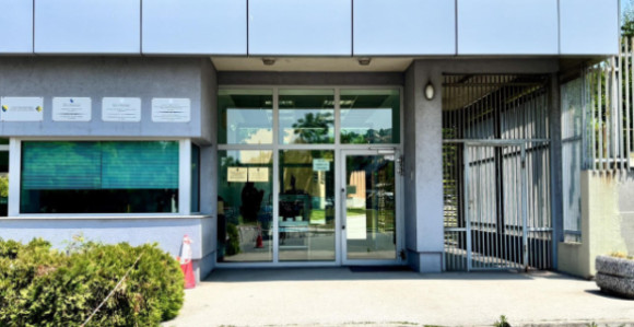 Због 100 КМ мита пола године затвора и казна 4.000 КМ