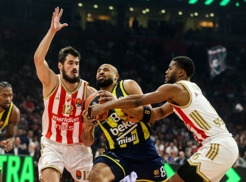 Košarkaši Crvene zvezde pobijedili Fenerbahče u EL