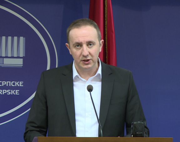 SNSD štiti ustašku ideologiju zbog Dodika i Čovića