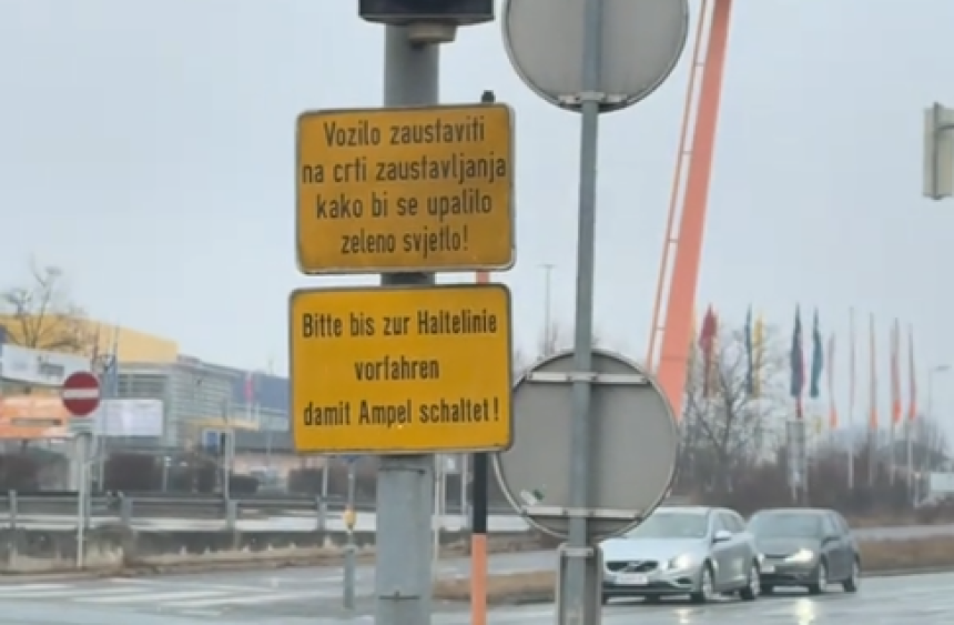 U Gracu saobraćajni znak na srpskom jeziku (VIDEO)