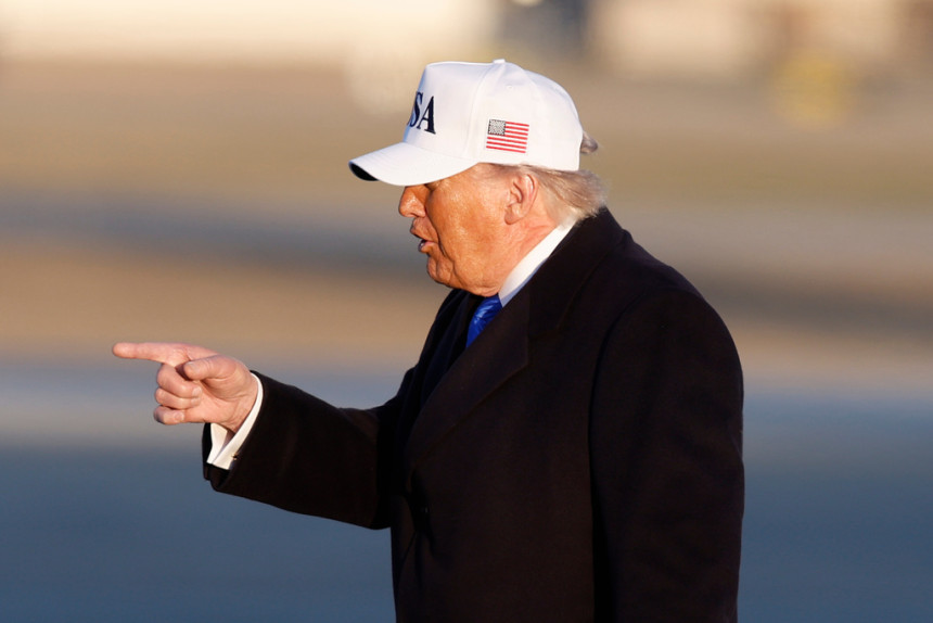 Donald Tramp: SAD potpuno porazile i desetkovale Iran