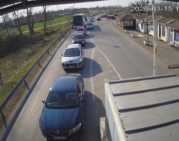 Pojačana frekvencija vozila na prelazima iz BiH