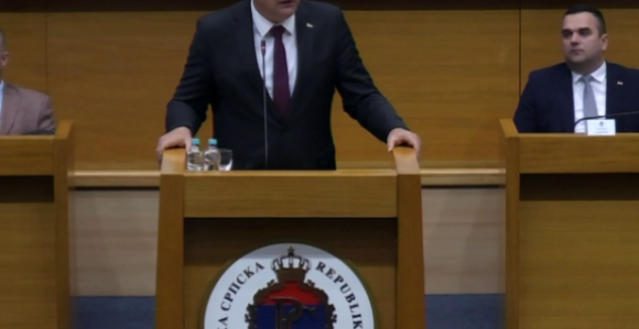 Колико пута треба да падне Минићева влада да би била легална?