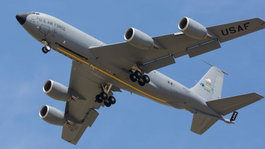 Američki avion-tanker prinudno sletio u Tel Avivu