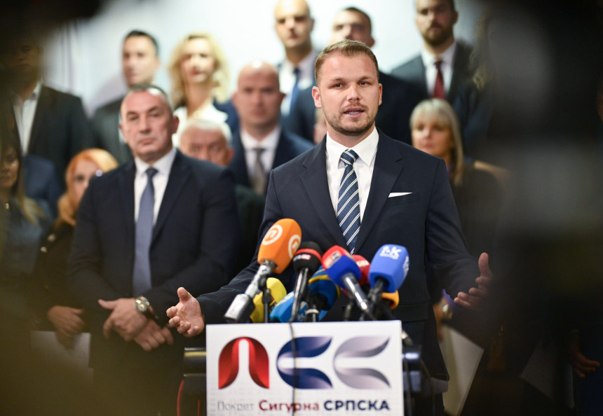 Додик је хрватски лобиста, тајно ради на рушењу Српске