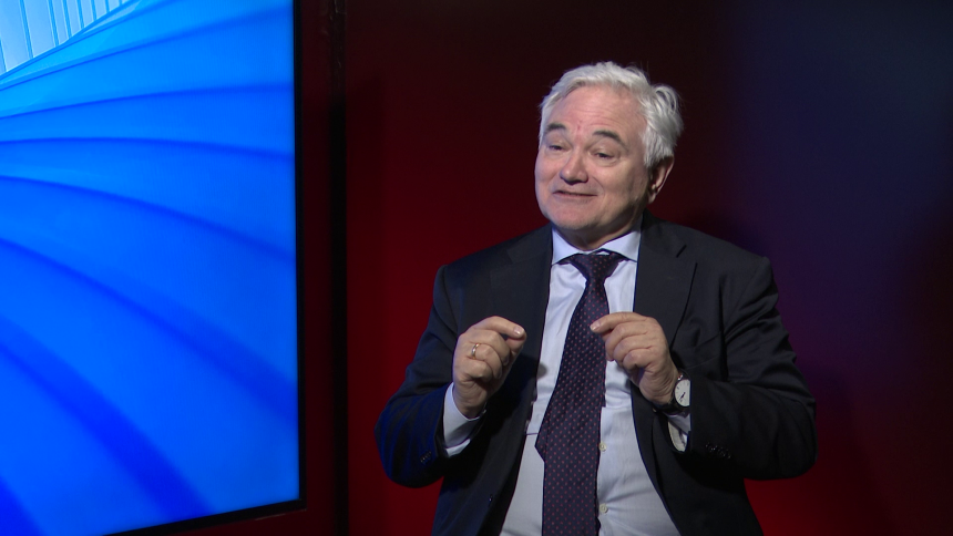 Порука властима РС: Шмит одлази када се испуне услови!