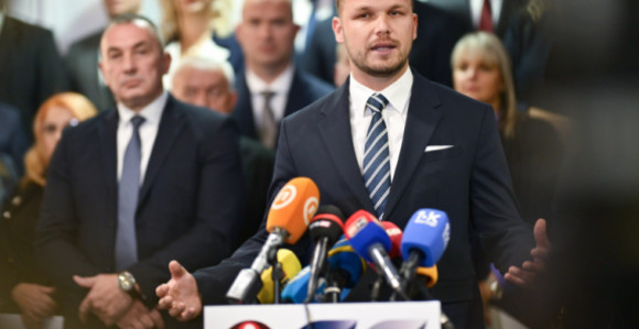 Dodik je hrvatski lobista, tajno radi na rušenju Srpske