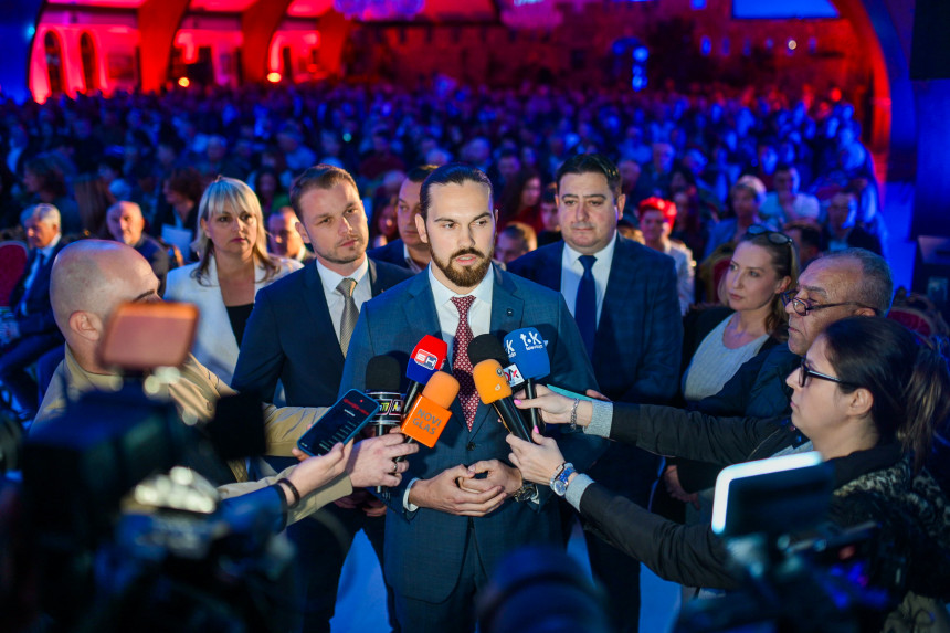 SNSD postupa onako kako diktiraju iz političkog Sarajeva