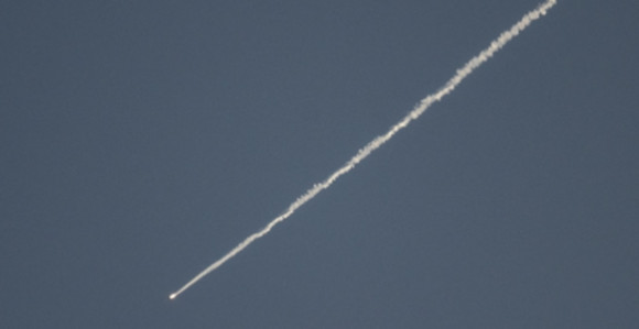 Нови талас напада на америчке базе и израелске циљеве