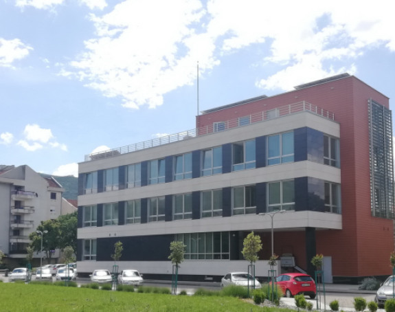 Regulatorna komisija za energetiku kupila luksuznu škodu